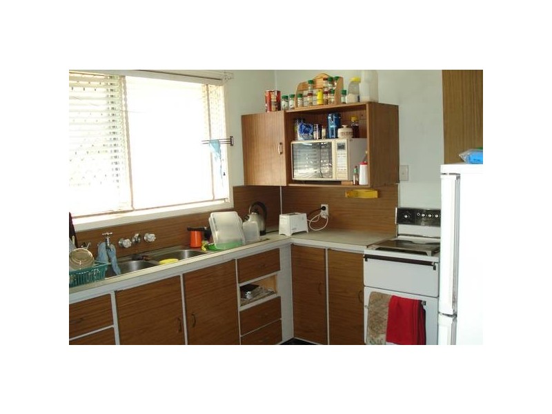 Avenell Heights QLD 4670