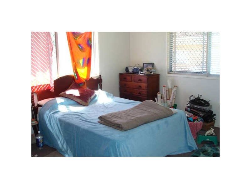 Avenell Heights QLD 4670