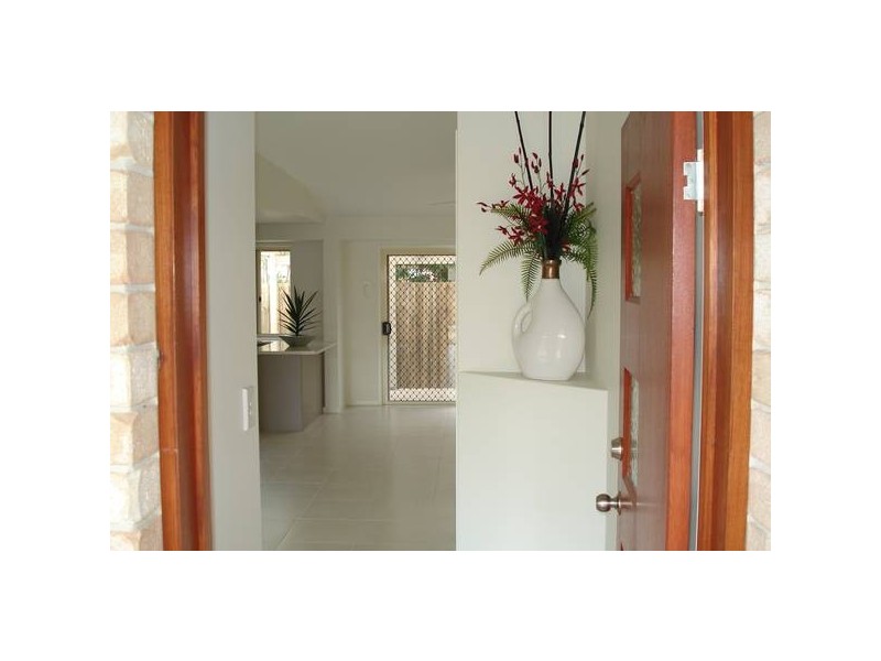 Avenell Heights QLD 4670