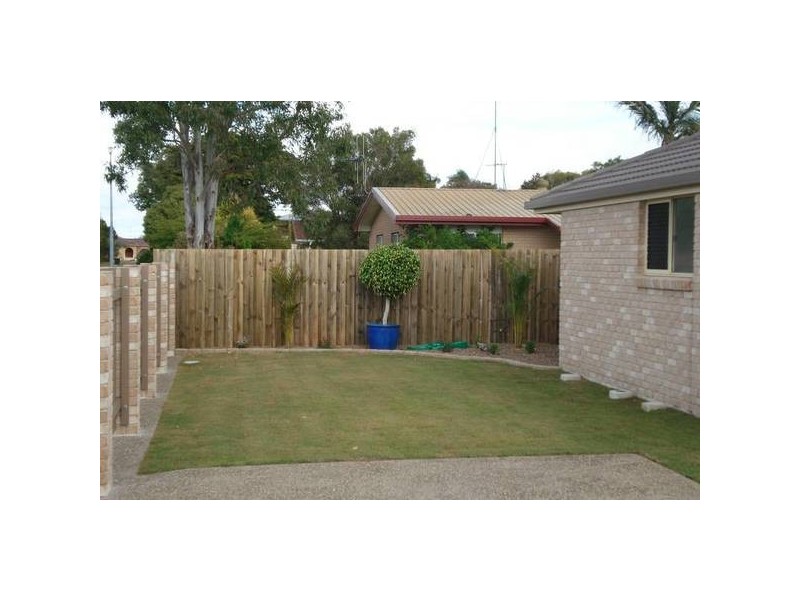 Avenell Heights QLD 4670