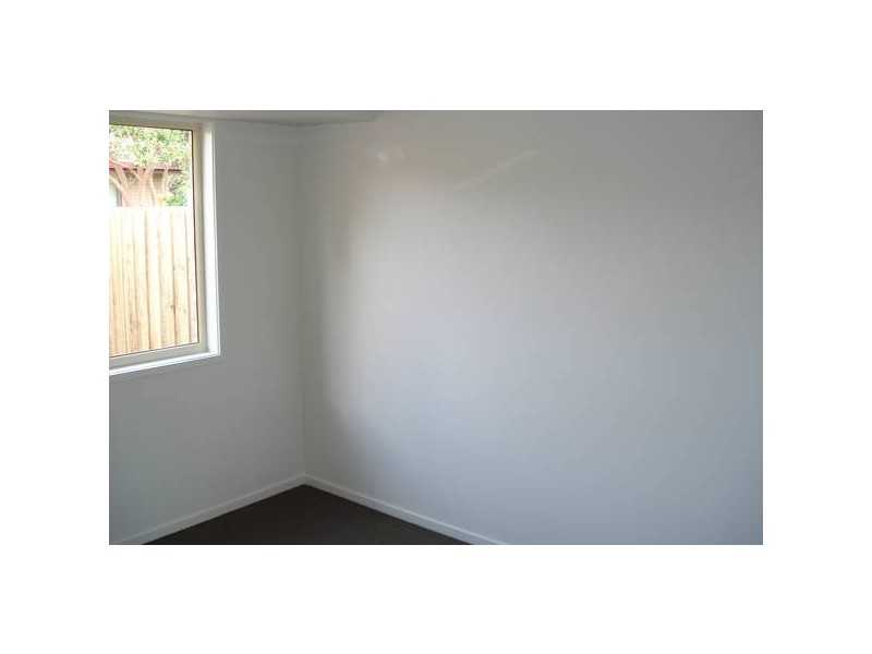 Avenell Heights QLD 4670