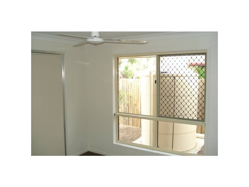 Avenell Heights QLD 4670