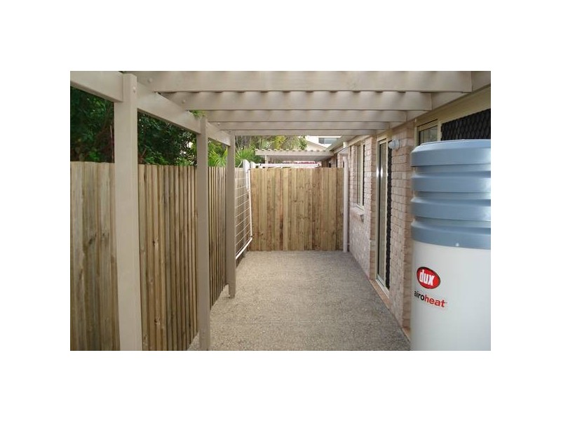 Avenell Heights QLD 4670