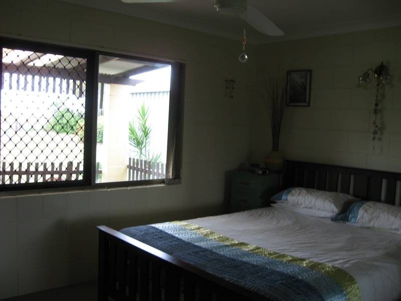 Innes Park QLD 4670