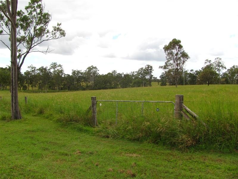 123 Cattle Station Road, Rosedale QLD 4674