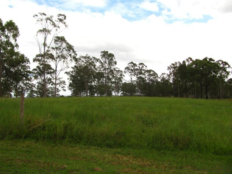 123 Cattle Station Road, Rosedale QLD 4674