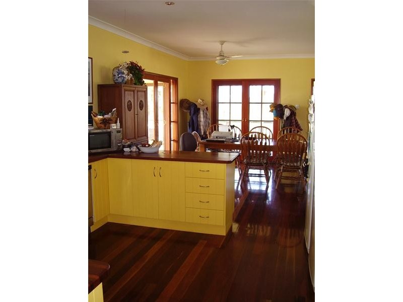 123 Cattle Station Road, Rosedale QLD 4674