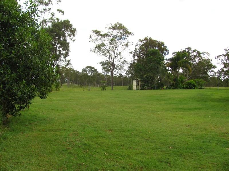 123 Cattle Station Road, Rosedale QLD 4674