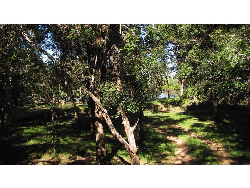 1-2 Brauer Road, Mount Maria QLD 4674