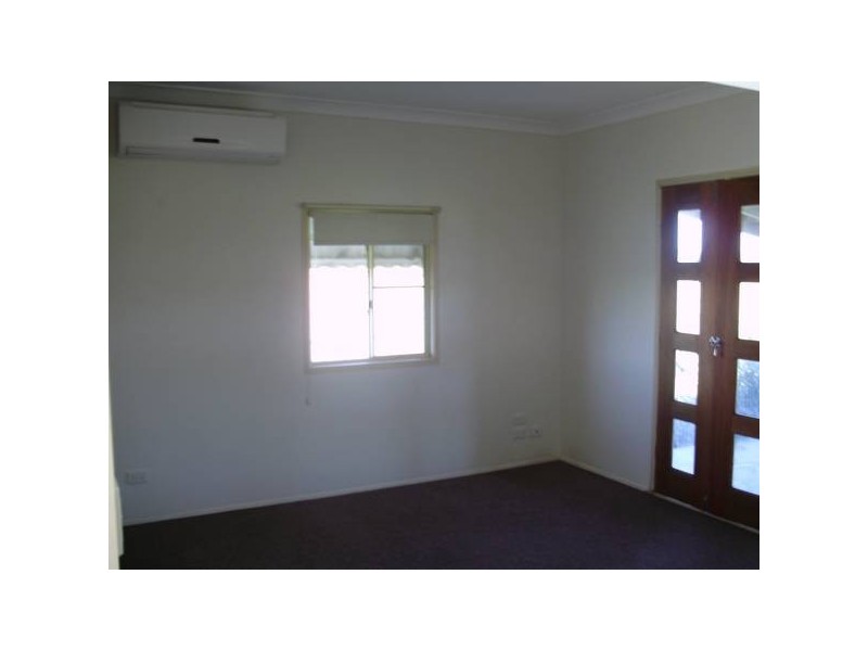 Alloway QLD 4670