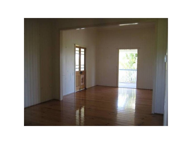 Sharon QLD 4670