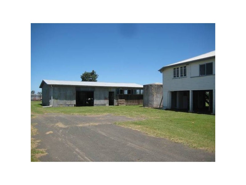 Sharon QLD 4670