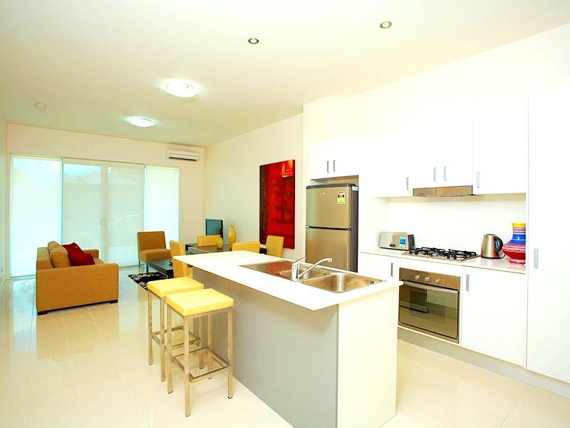 A,B,C/28 Ferry Road, West End QLD 4101