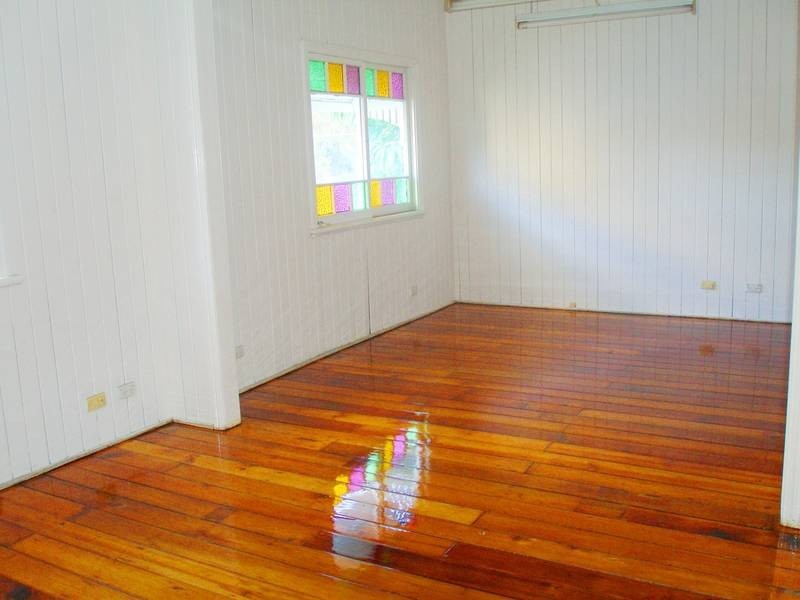 67 Juliette Street, Greenslopes QLD 4120