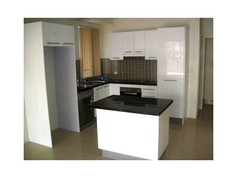 11 Stamford Street, Yeerongpilly QLD 4105