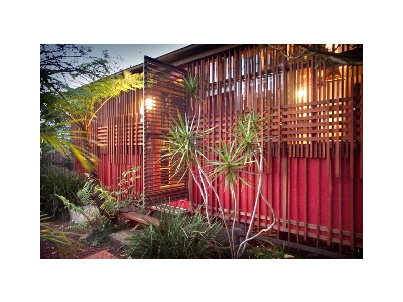 24 Avebury Street, West End QLD 4101