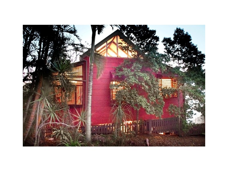 24 Avebury Street, West End QLD 4101