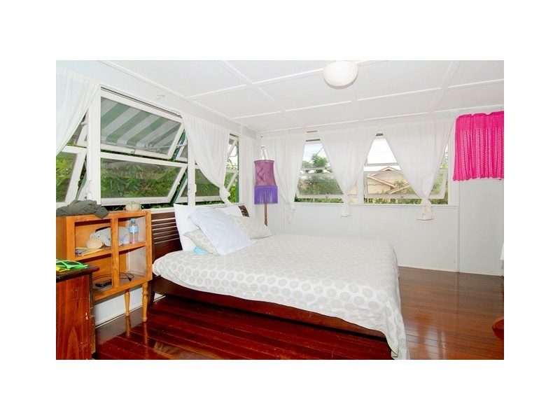 18 Forbes Street, West End QLD 4101