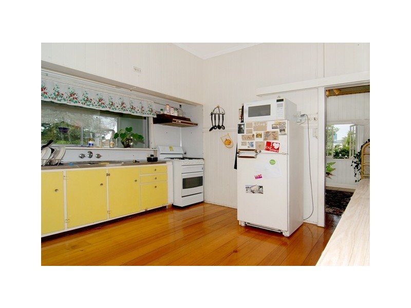 18 Forbes Street, West End QLD 4101