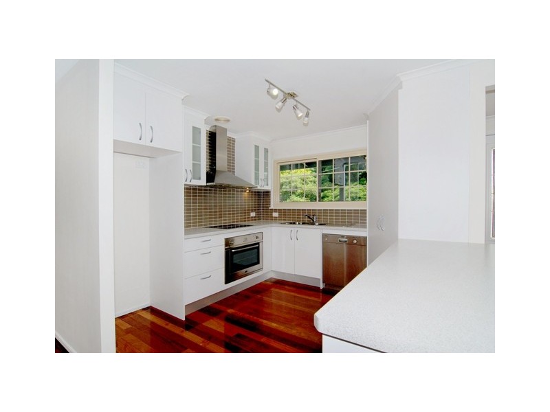 4 Hope Street, Norman Park QLD 4170