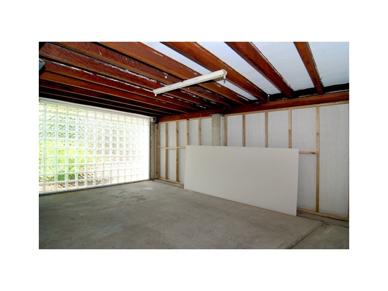 4 Hope Street, Norman Park QLD 4170