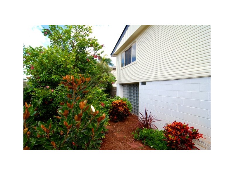 4 Hope Street, Norman Park QLD 4170