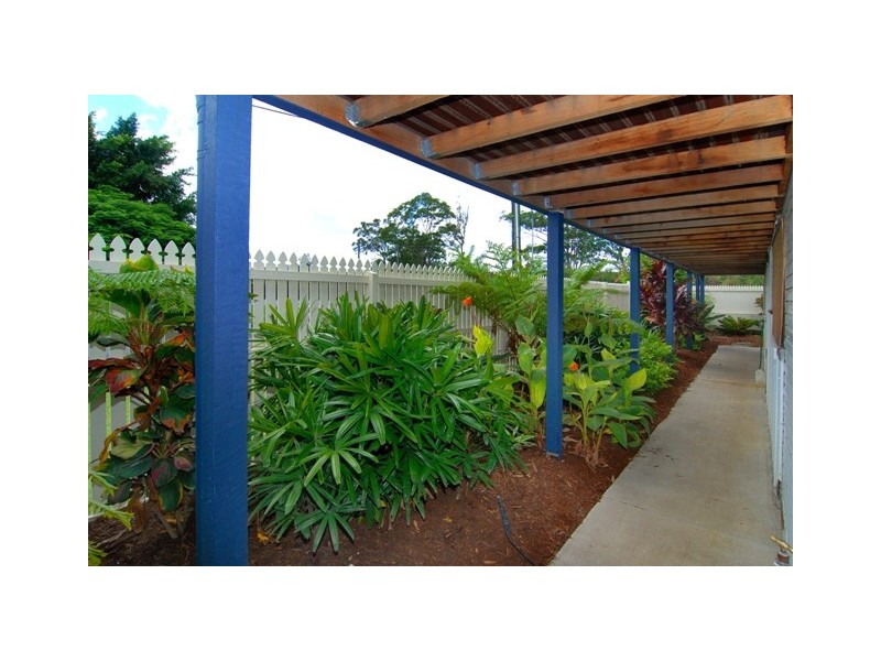 4 Hope Street, Norman Park QLD 4170