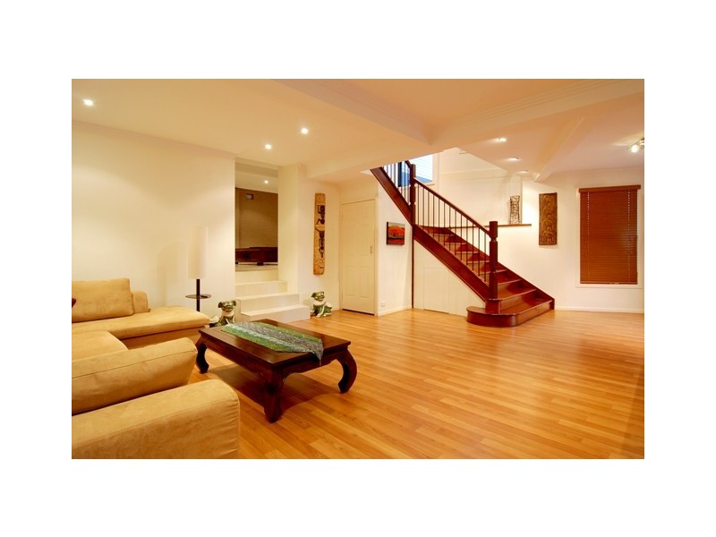 389 Chatsworth Road, Coorparoo QLD 4151