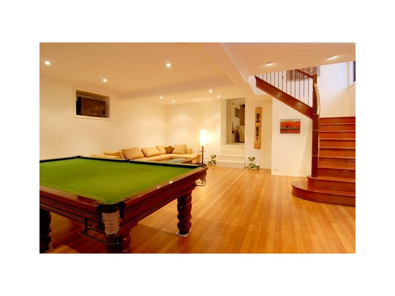 389 Chatsworth Road, Coorparoo QLD 4151