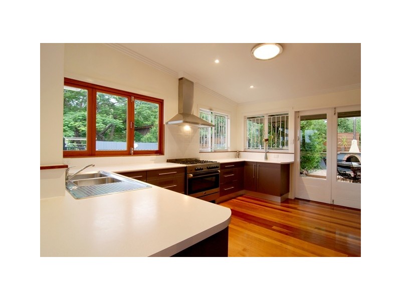 389 Chatsworth Road, Coorparoo QLD 4151