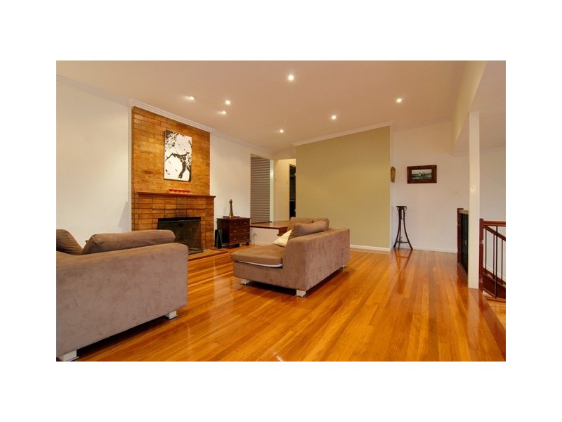 389 Chatsworth Road, Coorparoo QLD 4151