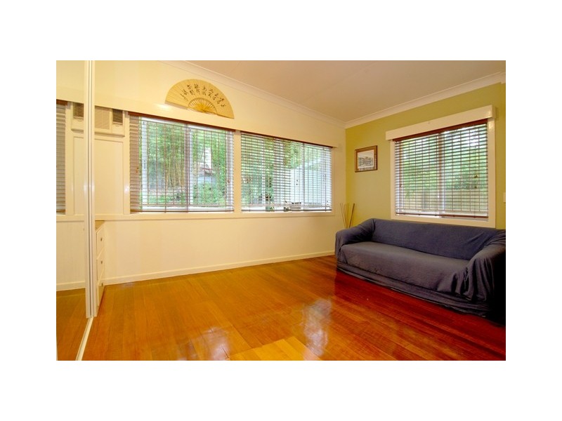 389 Chatsworth Road, Coorparoo QLD 4151