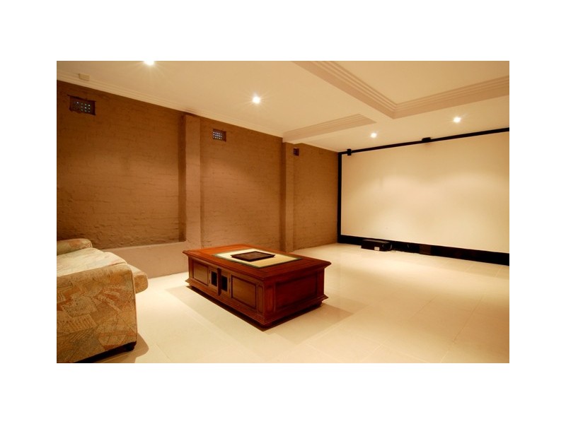 389 Chatsworth Road, Coorparoo QLD 4151