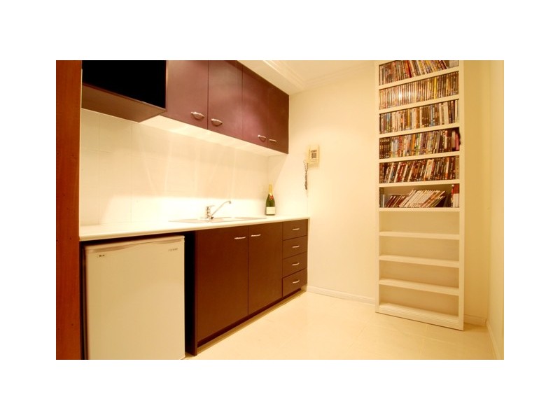 389 Chatsworth Road, Coorparoo QLD 4151