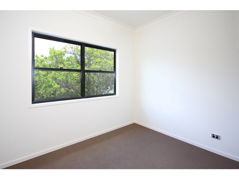 1/116 Juliette Street, Greenslopes QLD 4120
