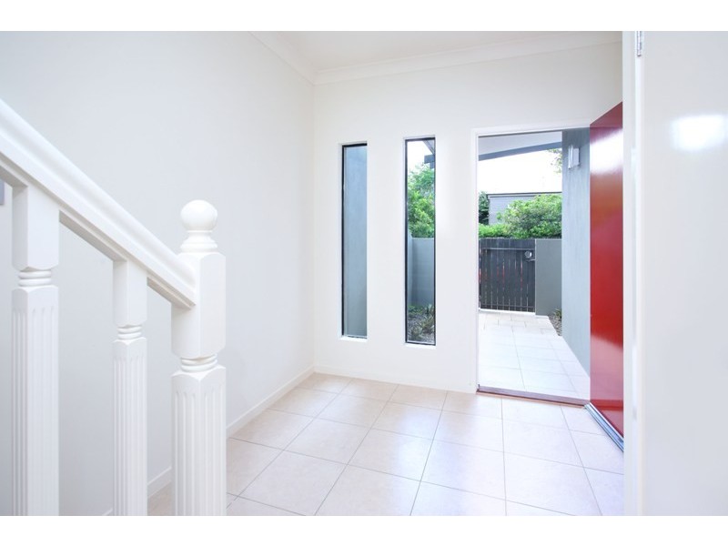 1/116 Juliette Street, Greenslopes QLD 4120