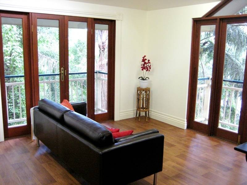 50 Dauphin Terrace, Highgate Hill QLD 4101