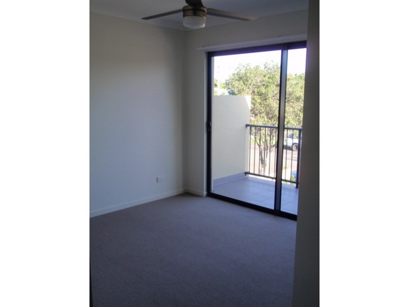 116 Chaucer Street, Moorooka QLD 4105