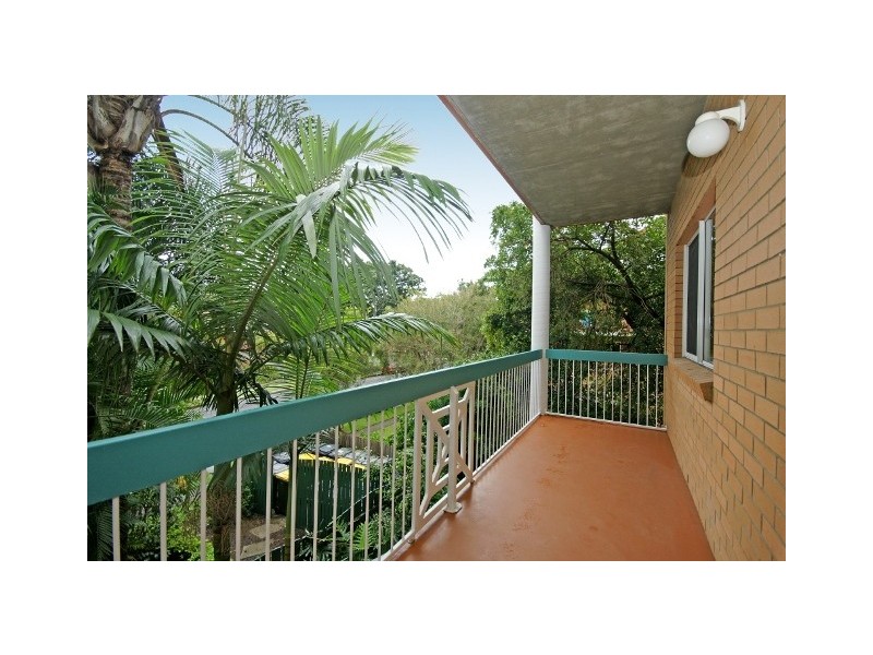 8/15 Whitmore Street, Taringa QLD 4068