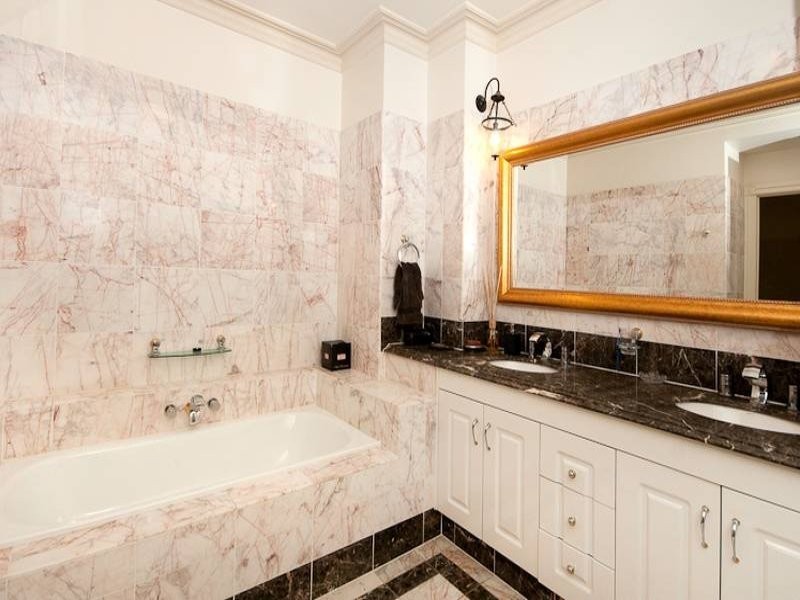 27/208 Adelaide Street, Brisbane QLD 4000