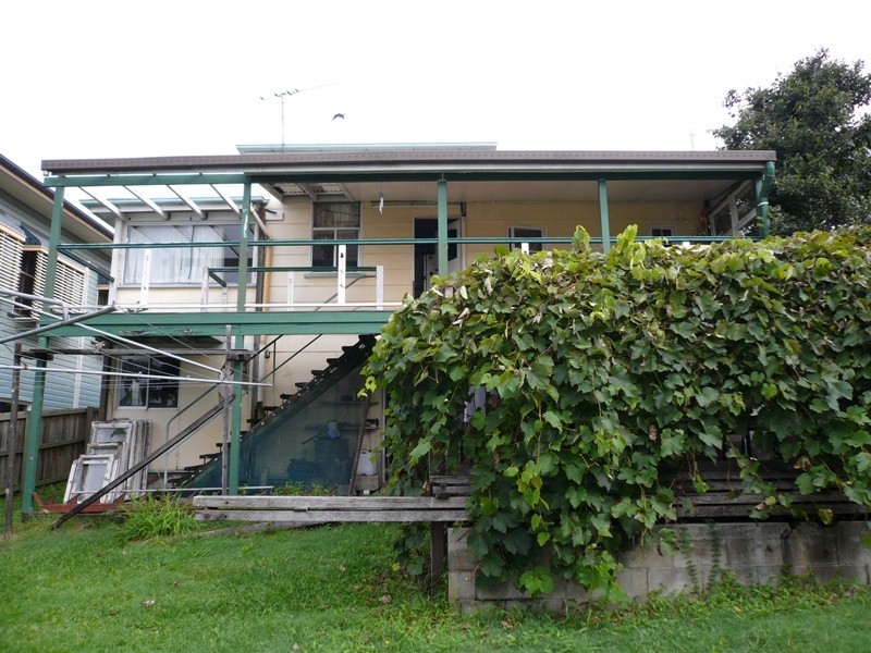 12 Torrens Street, Annerley QLD 4103