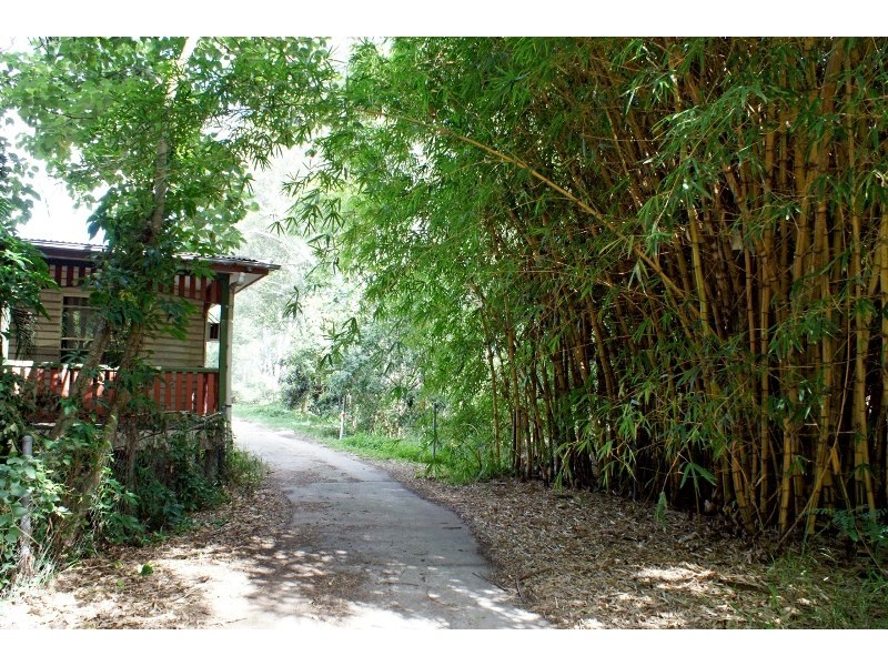 381 Kianawah Road, Wynnum West QLD 4178