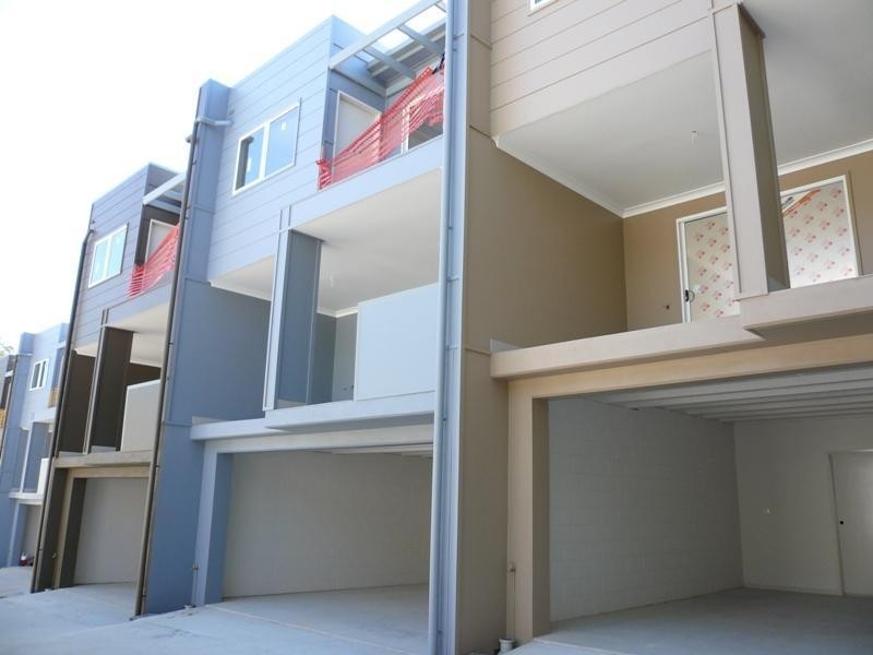 108 Nicholson Street, Greenslopes QLD 4120