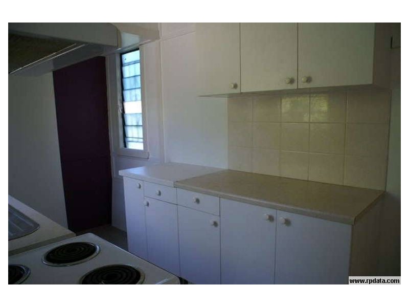 15 Landor St, Tarragindi QLD 4121