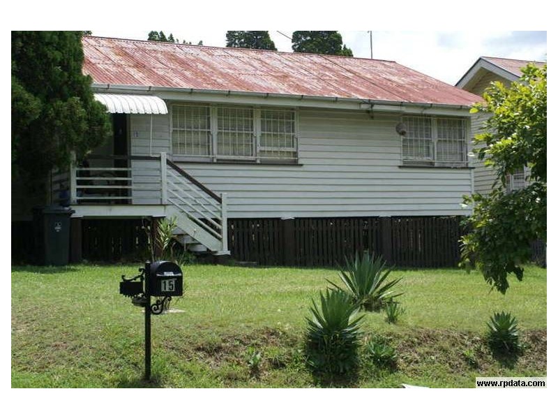 15 Landor St, Tarragindi QLD 4121