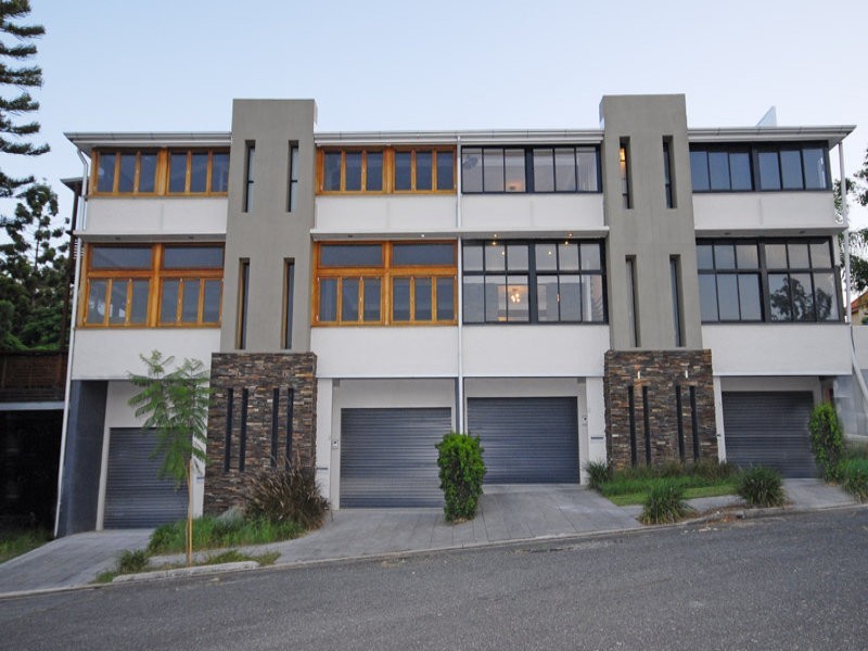 2/3 Westbourne Street, Highgate Hill QLD 4101