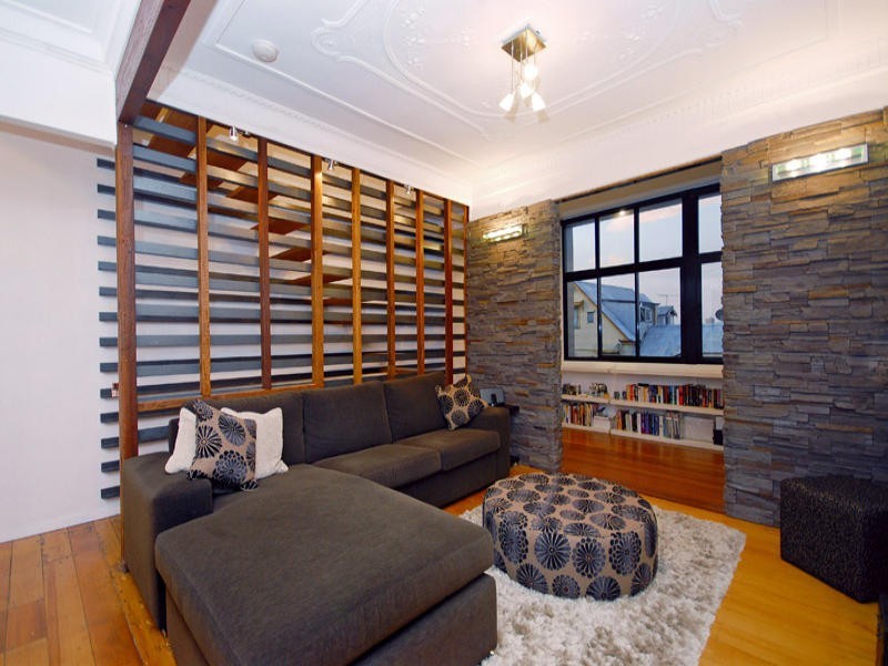 2/3 Westbourne Street, Highgate Hill QLD 4101