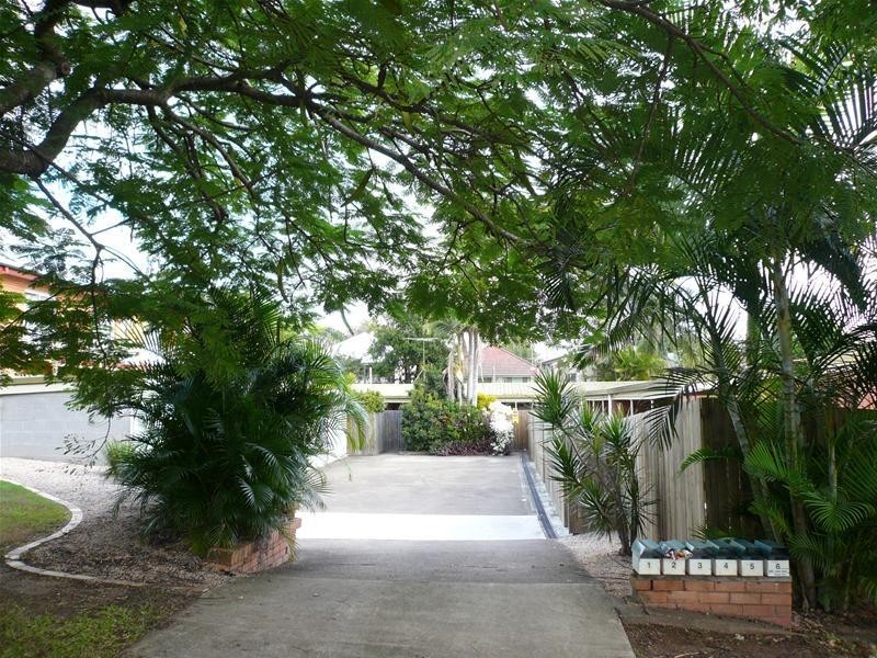 4/11 Crichton Street, Yeerongpilly QLD 4105