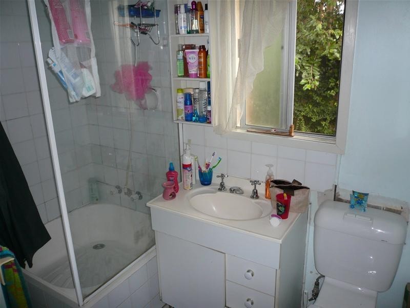 4/11 Crichton Street, Yeerongpilly QLD 4105