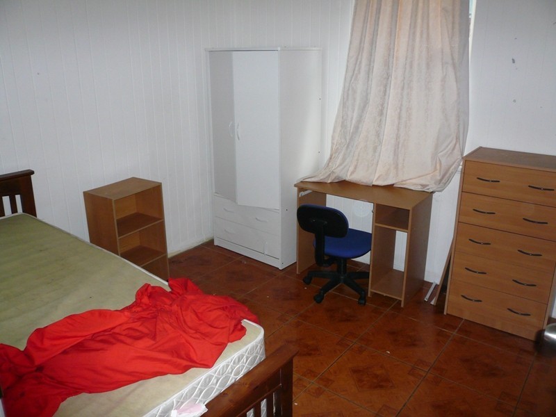 107 Old Cleveland Road, Greenslopes QLD 4120